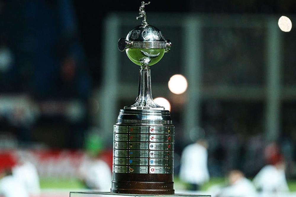 Copa Libertadores: el trofeo amigo que se convirtió en un objeto de deseo para los clubes argentinos