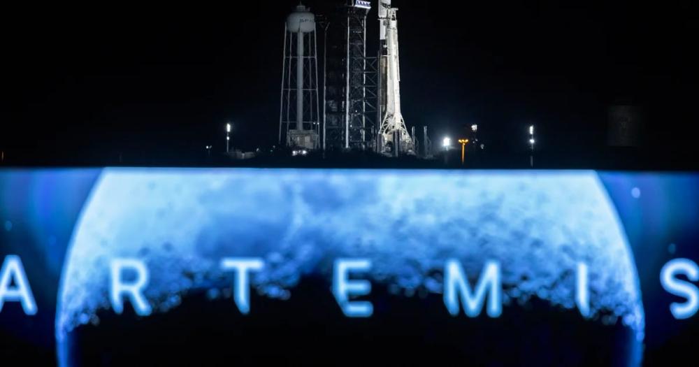 La NASA y SpaceX aplazan 24 horas el lanzamiento del módulo lunar Odiseo