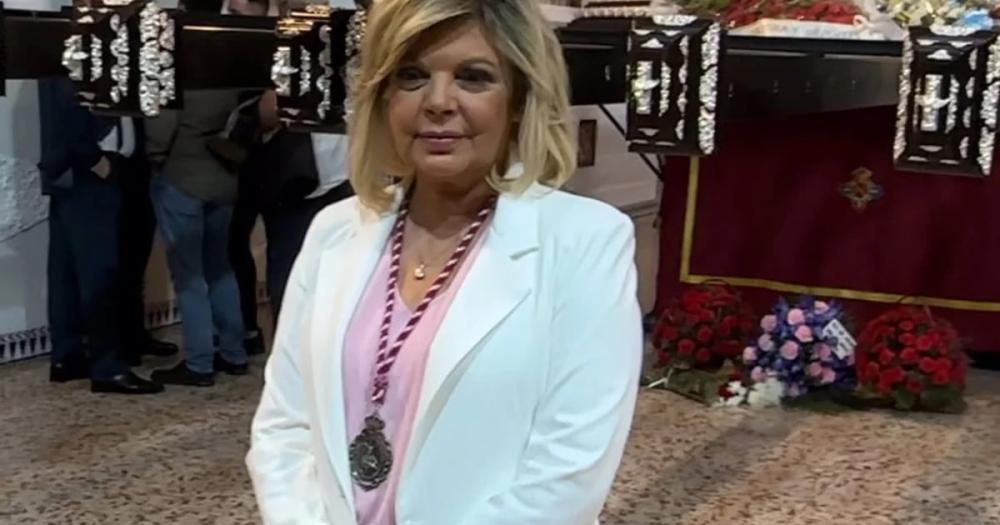 Terelu Campos, muy emocionada, se rompe en su visita al Cautivo en su primera Semana Santa sin su madre