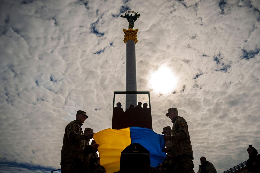 Los civiles ucranianos se resisten a alistarse en las Fuerzas Armadas, acorraladas por la falta de combatientes