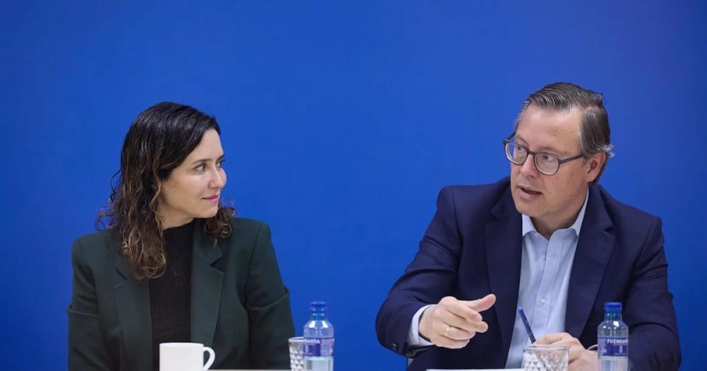 Serrano ve una “torpeza” que el PSOE-M se presente como acusación popular en el caso de la pareja de Ayuso