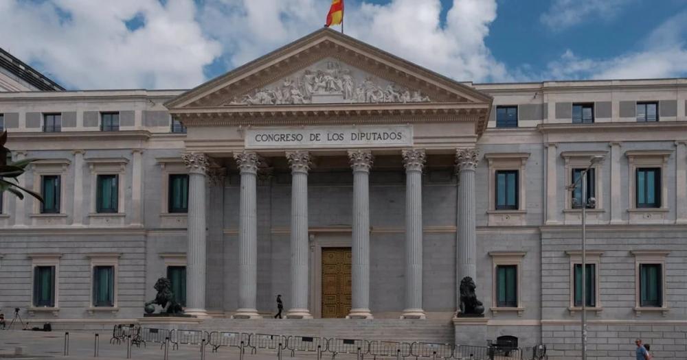 Los nuevos eurodiputados, citados hoy en el Congreso para acatar la Constitución