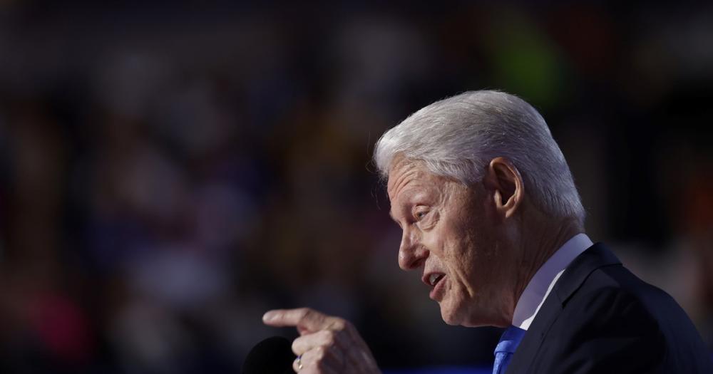 Internaron Bill Clinton, ex presidente de Estados Unidos