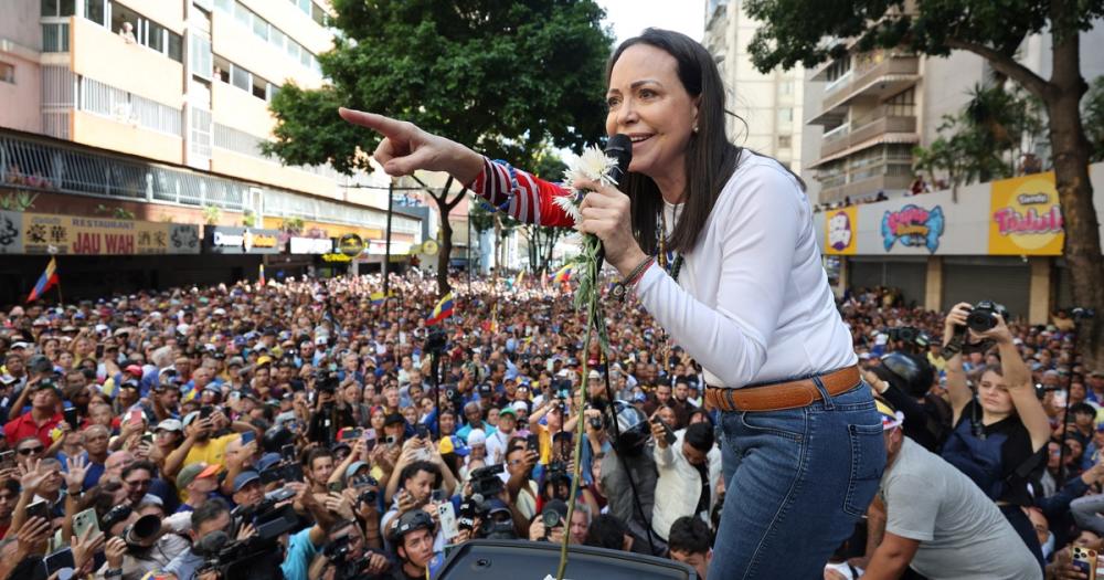 María Corina Machado mantiene la lucha contra Nicolás Maduro y asegura que el régimen está “contra las cuerdas”