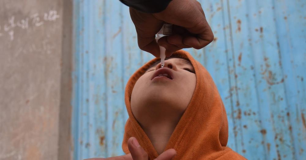 Mueren dos personas en ataques a equipos de vacunación contra la polio en Afganistán y Pakistán
