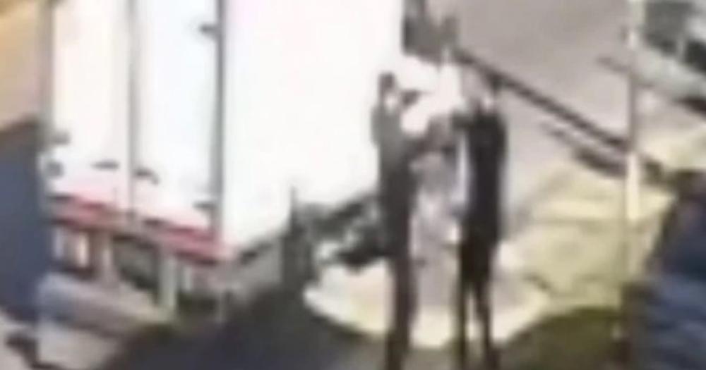 Brutal agresión en Mar del Plata: discutió con un conductor, lo siguió y le pegó con un fierro en la cabeza