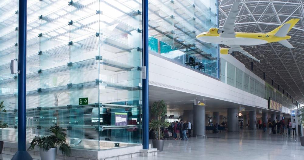 Opera con normalidad el Aeropuerto de Fuerteventura tras desviar tres vuelos por presencia de drones