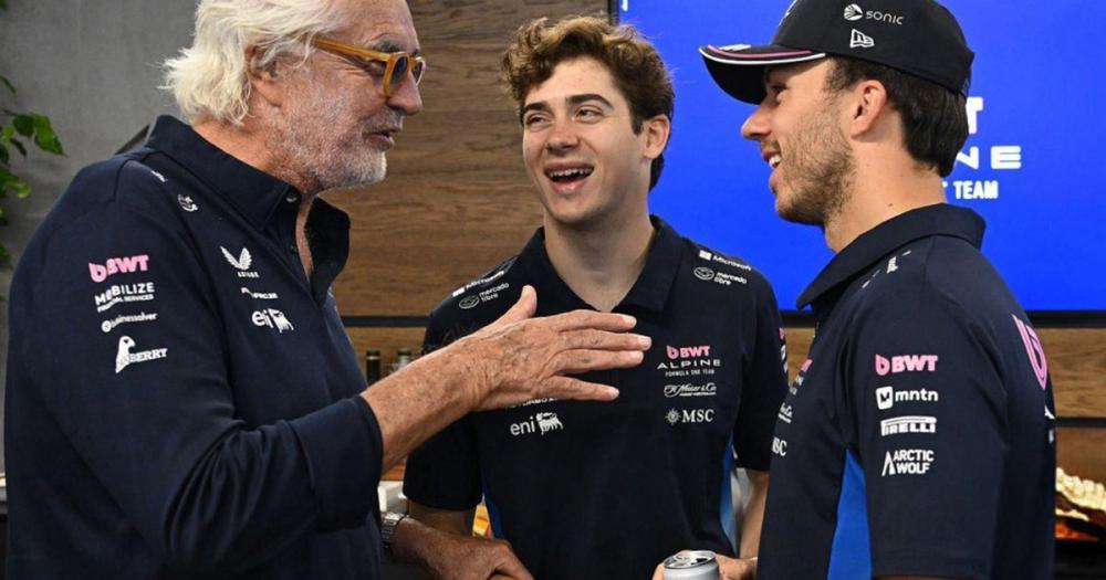 Flavio Briatore reculó y ahora dijo que Franco Colapinto puede ser el segundo piloto de Alpine en 2026: “Está haciendo un buen trabajo”