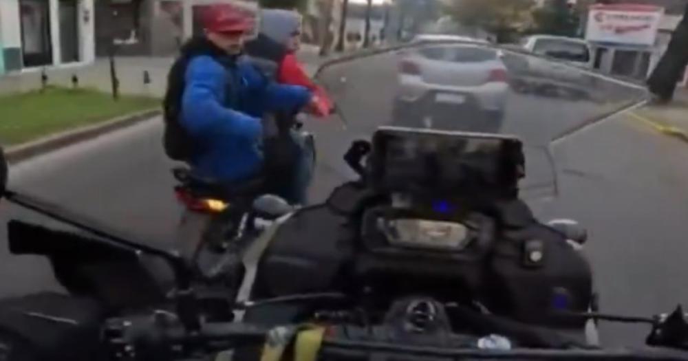 Rápidos y a los tiros: así son los robos a motos sobre la Panamericana