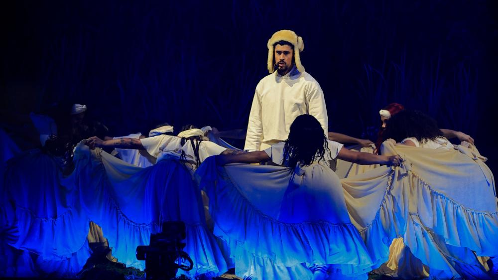 Bad Bunny actuará en el intermedio de la Super Bowl LX en febrero