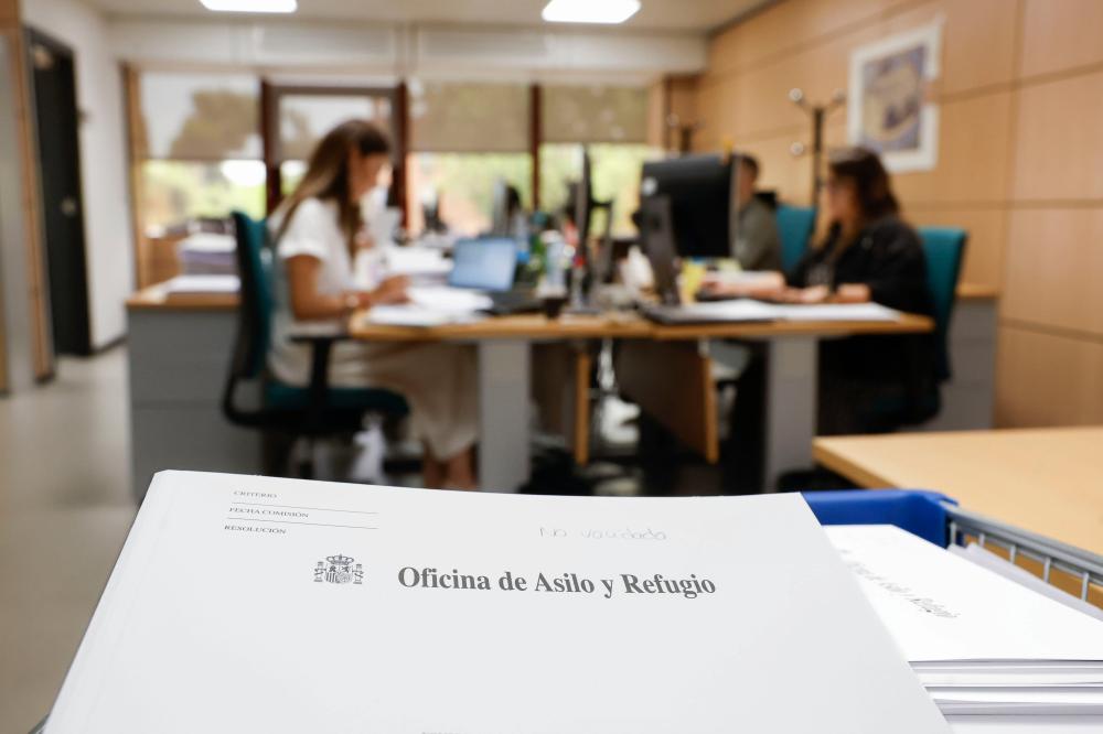 Mujeres solicitantes de asilo cuentan en el Congreso las trabas administrativas que han puesto en peligro su supervivencia en España