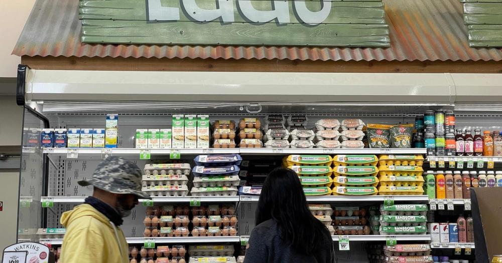 Todo sobre cómo usar los cupones de DoorDash y Gopuff que ofrecen comidas y despensas gratuitas para beneficiarios de SNAP en Estados Unidos