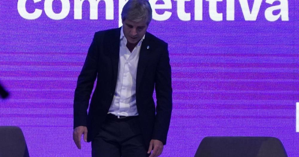 Los cuatro tests que enfrenta Caputo antes de que llegue Papá Noel y las reformas para crecer